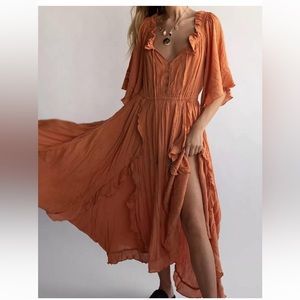Free people beach bliss maxi dress in sold out color.